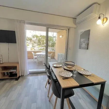 Appartement Port De Hyeres 4 Personnes Exterior photo