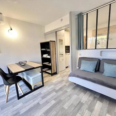 Appartement Port De Hyeres 4 Personnes Exterior photo
